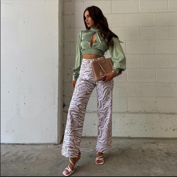 ZARA Strappy White Square Toe Heel Sandals Size 39 (US 8) - Picture 6 of 16